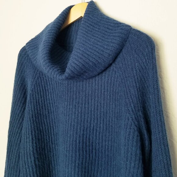 J. Crew Point Sur Ribbed Turtleneck Sweater M Chunky Teal Blue Mohair Wool  Knit - Picture 8 of 14